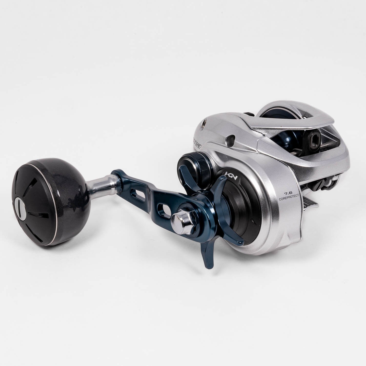 Shimano Tranx 300 and 400 Low Profile Baitcasting Reels