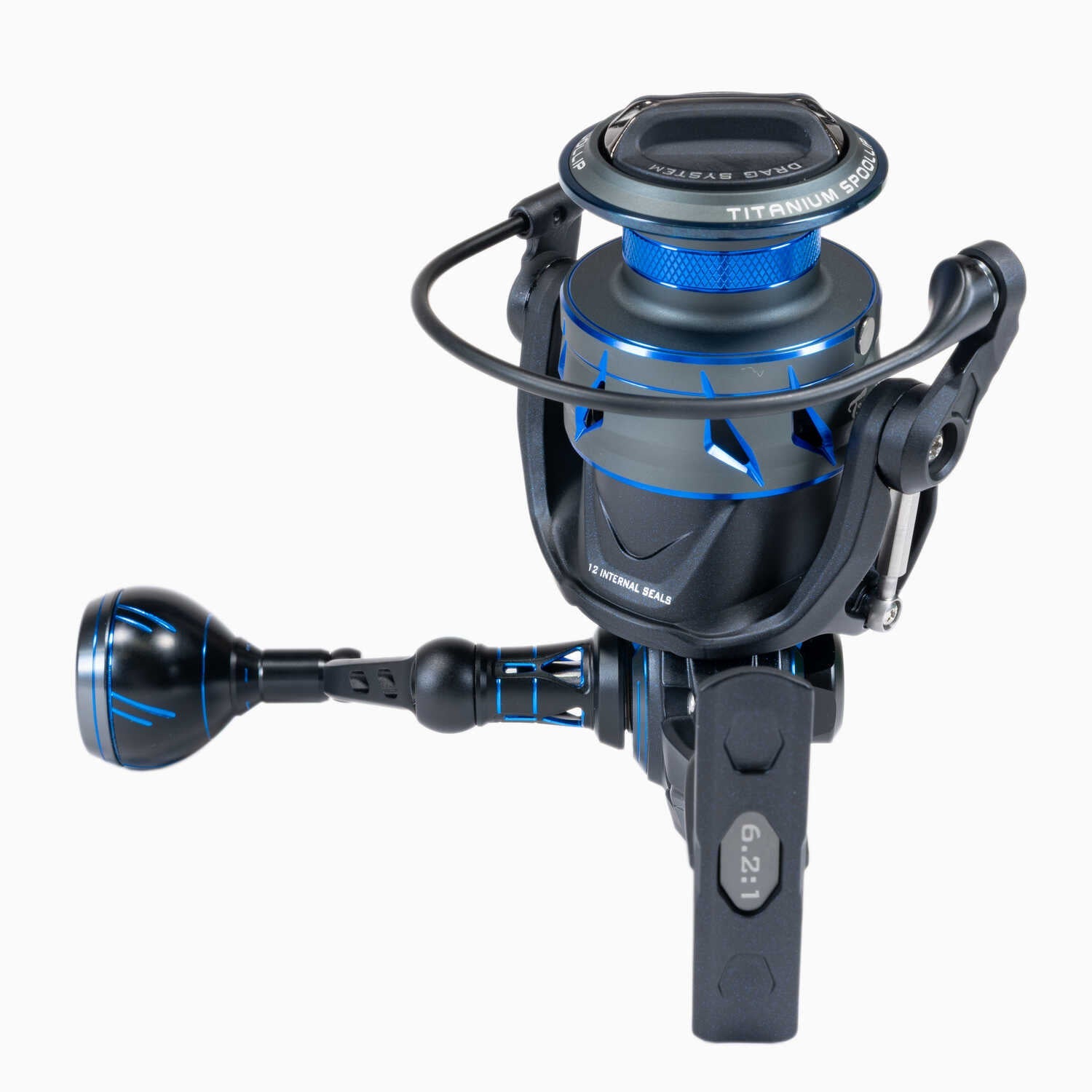 Tsunami Evict II Spinning Reels